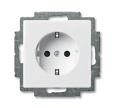 ABB Basic 55 Альп. белый Розетка с/з 16А 250В, с винтовыми клеммами | 2011-0-6155 | 2CKA002011A6155 | ABB