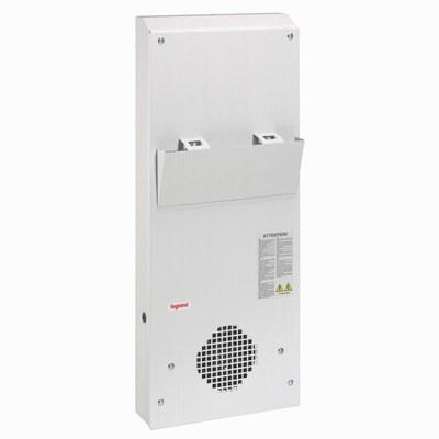 Кондиционер - 400 В - 3 фазы - 3850/2870 Вт - для горизонтальной установки на верхнюю панель оболочки | 035365 | Legrand