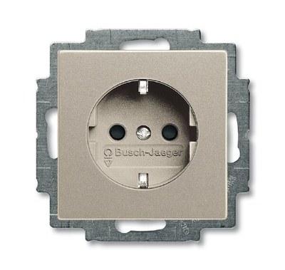 ABB Basic 55 Шампань Розетка с/з с защитными шторками | 2013-0-5337 | 2CKA002013A5337 | ABB