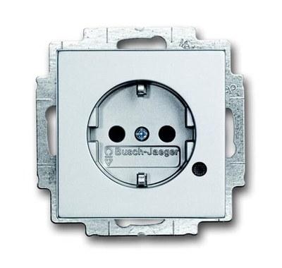 Розетка SCHUKO 16А 250В c шторками, c индикацией LED, Future/Axcent/Carat/Династия, серебр. алюм. | 2CKA002013A5285 | ABB