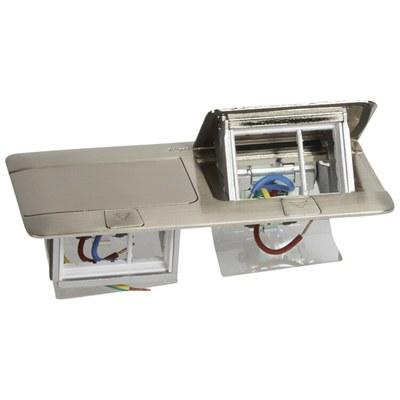 Выдвижной розеточный блок - неукомплектованный - IP 40 - 8 модулей - нержавеющая сталь | 054023 | Legrand