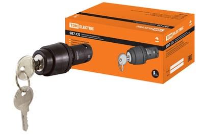 Переключатель с ключом на 2 положения с фиксацией SB7-CG25 d22мм 1з+1р черный | SQ0746-0073 | TDM
